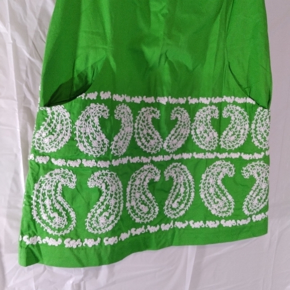 Lilly Pulitzer Green Paisley Embroidered Jacqueline Shift Dress - Picture 6 of 15